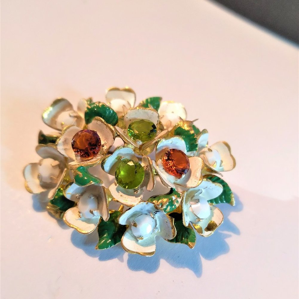 German gold floral broach